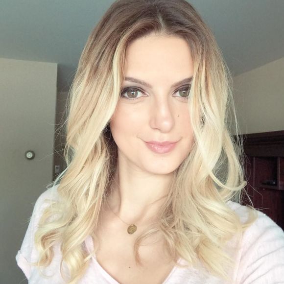 Meet your Posher, Greta - Picture 1 of 1